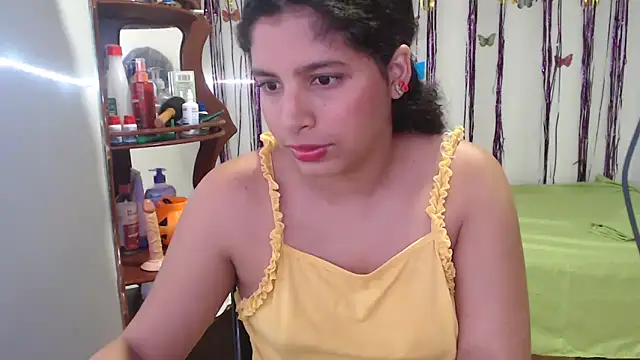 Snapshot of sexyhot20xxx chatting on February 21, 6:04 am sexyhot20xxx online show from February 21, 6:04 am