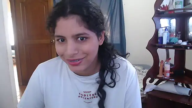 Snapshot of sexyhot20xxx chatting on February 8, 1:31 pm sexyhot20xxx online show from February 8, 1:31 pm