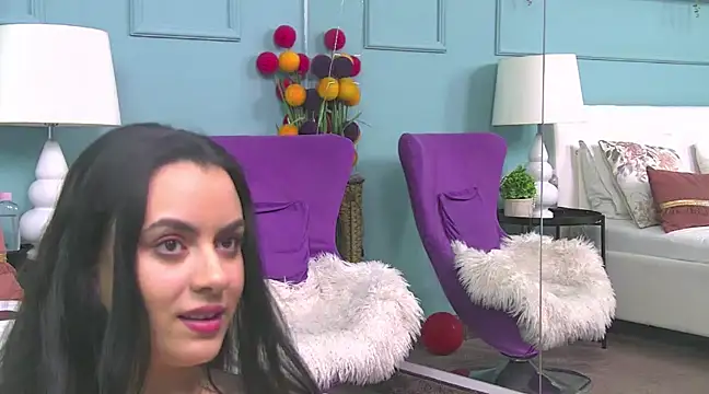 ElyzaIbarra online show from March 18, 8:17 am