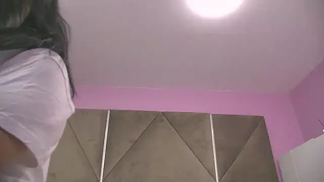 ElyzaIbarra online show from November 1, 5:36 am