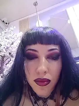 Snapshot of alixxon1 chatting on June 19, 6:36 pm alixxon1 online show from June 19, 6:36 pm