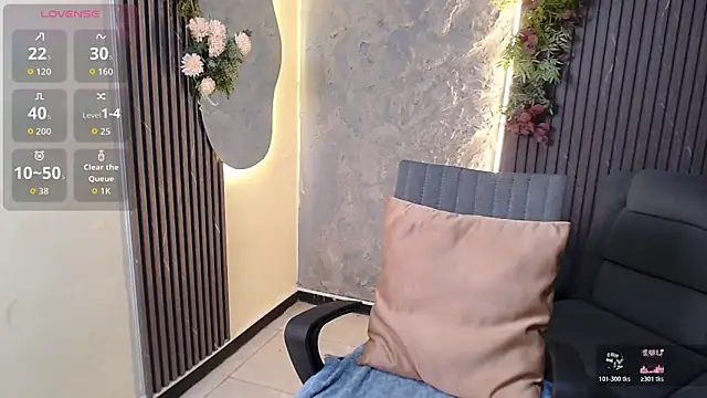 hannaa jhoonson online show from May 28, 8:15 pm