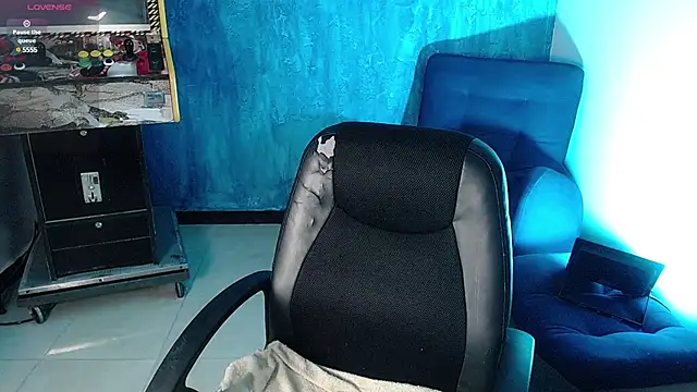 Snapshot of hannaa_jhoonson chatting on January 25, 8:31 pm hannaa jhoonson online show from January 25, 8:31 pm