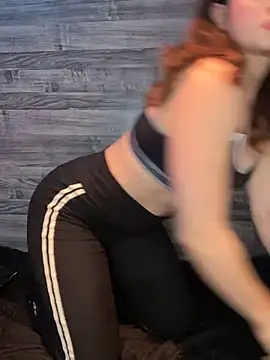 Snapshot of kamel-ayesha chatting on March 17, 1:50 pm kamel-ayesha online show from March 17, 1:50 pm