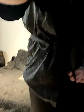 Snapshot of kamel-ayesha chatting on November 28, 10:21 pm kamel-ayesha online show from November 28, 10:21 pm