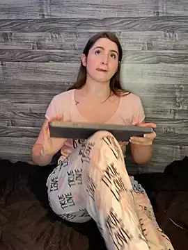 Snapshot of kamel-ayesha chatting on March 11, 5:02 pm kamel-ayesha online show from March 11, 5:02 pm