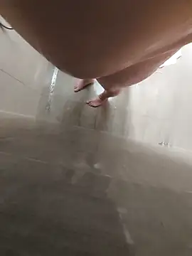 Macanxxx online show from December 20, 4:25 pm