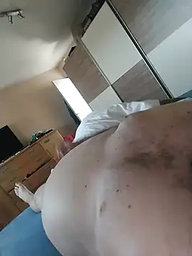 Macanxxx online show from February 15, 8:33 am