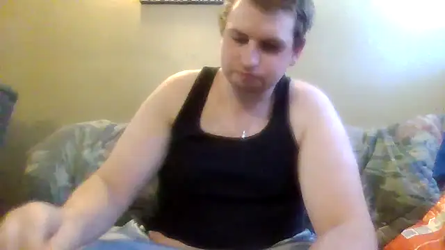 Snapshot of sexaddict_2424 chatting on May 22, 7:34 pm sexaddict 2424 online show from May 22, 7:34 pm