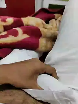 Snapshot of William390 chatting on January 24, 4:39 pm William390 online show from January 24, 4:39 pm