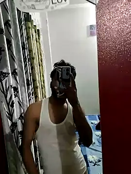 Snapshot of William390 chatting on February 3, 5:03 pm William390 online show from February 3, 5:03 pm