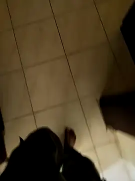 Snapshot of William390 chatting on December 2, 8:47 am William390 online show from December 2, 8:47 am