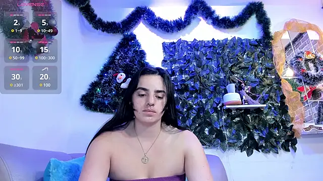Snapshot of Valery_vxl4 chatting on December 3, 12:34 pm Valery vxl4 online show from December 3, 12:34 pm