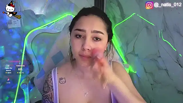 Snapshot of merloth_sub chatting on October 29, 3:16 am merloth sub online show from October 29, 3:16 am