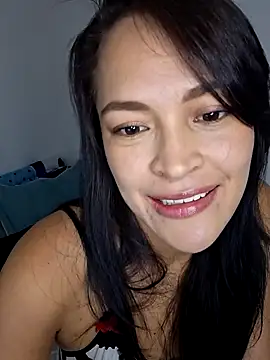 Snapshot of Sara_P10 chatting on January 16, 3:12 am Sara P10 online show from January 16, 3:12 am