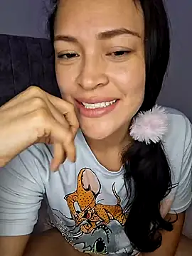 Snapshot of Sara_P10 chatting on March 15, 8:04 am Sara P10 online show from March 15, 8:04 am