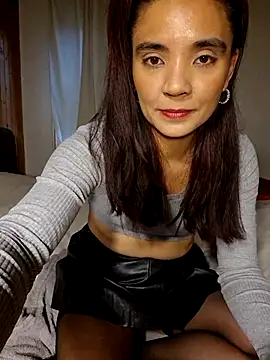 Snapshot of sexythai69 chatting on March 11, 7:35 am sexythai69 online show from March 11, 7:35 am