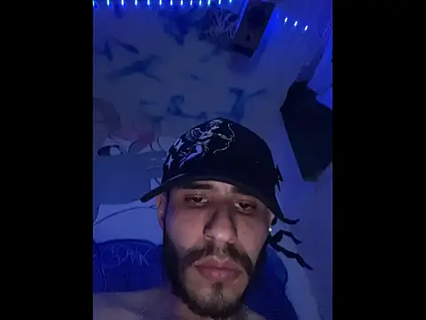 Snapshot of Elvergalarga66622 chatting on February 25, 9:14 pm Elvergalarga66622 online show from February 25, 9:14 pm