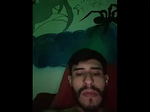 Snapshot of Elvergalarga66622 chatting on February 23, 8:48 am Elvergalarga66622 online show from February 23, 8:48 am