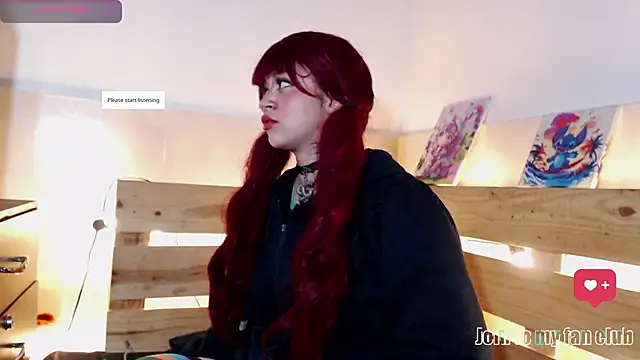 Snapshot of Bitsy_Messy chatting on November 26, 12:32 am Bitsy Messy online show from November 26, 12:32 am