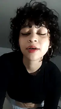 Bitsy Messy online show from February 10, 12:53 am