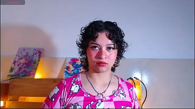Bitsy Messy online show from January 7, 3:33 am