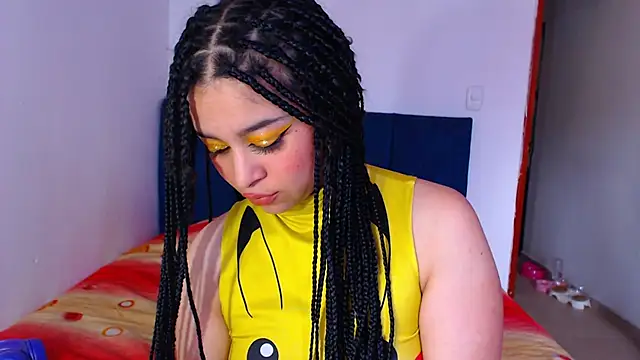 Bitsy Messy online show from May 20, 8:06 pm