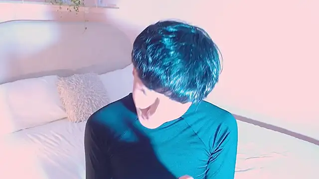 Snapshot of dilan_sp chatting on December 18, 12:49 am dilan sp online show from December 18, 12:49 am