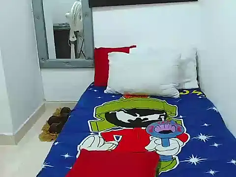 Velk hot online show from November 25, 2:39 pm