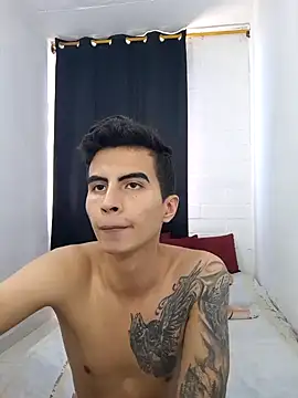 Snapshot of Velk_hot chatting on December 8, 6:17 pm Velk hot online show from December 8, 6:17 pm