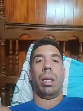 Snapshot of Manu1988arg chatting on July 6, 5:03 am Manu1988arg online show from July 6, 5:03 am