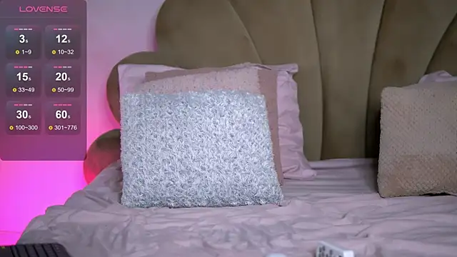 Snapshot of VivianneSteinX chatting on September 25, 8:26 pm VivianneSteinX online show from September 25, 8:26 pm