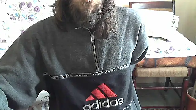 vulpe8400 online show from April 13, 8:29 am