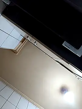 Snapshot of vulpe8400 chatting on March 8, 6:37 pm vulpe8400 online show from March 8, 6:37 pm