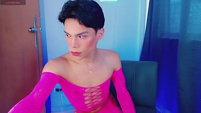 femboykeene online show from May 23, 9:25 pm