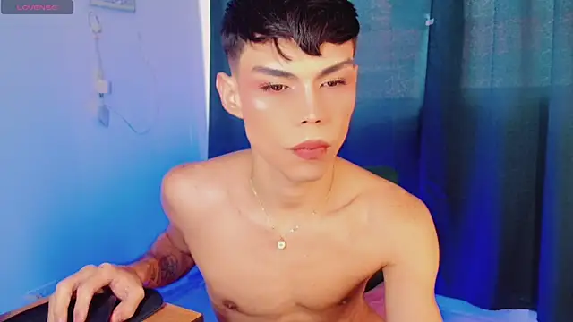 femboykeene online show from April 18, 9:59 pm