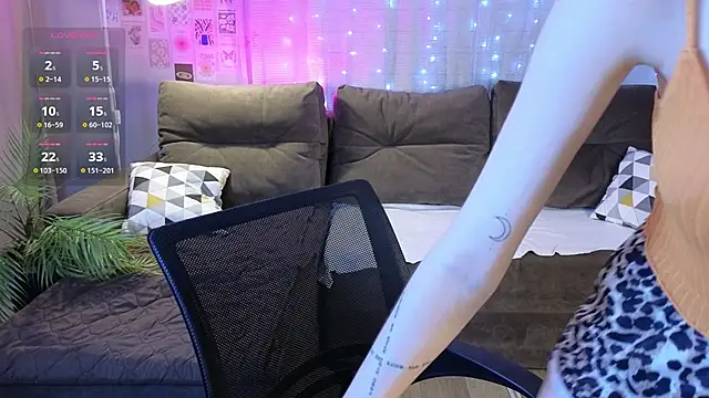 jenny bunny  online show from November 20, 1:39 am