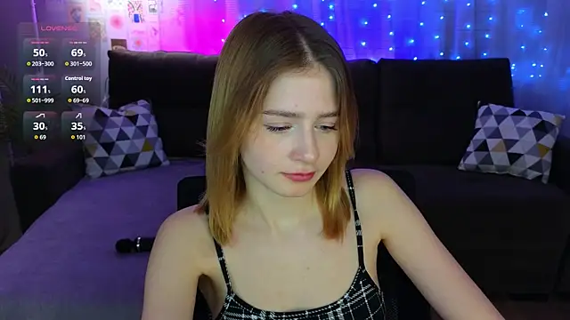 jenny bunny  online show from January 7, 1:32 am