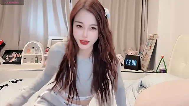 Snapshot of Neyllar chatting on February 23, 4:24 pm Neyllar online show from February 23, 4:24 pm