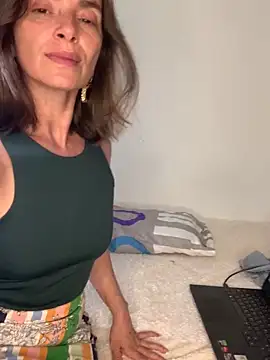 Liloo8923 online show from March 25, 2:12 am