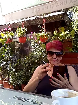 Snapshot of Ely_Elenita chatting on June 30, 9:20 am Ely Elenita online show from June 30, 9:20 am