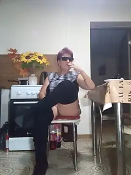 Ely Elenita online show from October 30, 9:33 pm