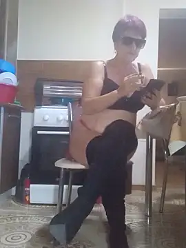 Ely Elenita online show from October 20, 8:04 am