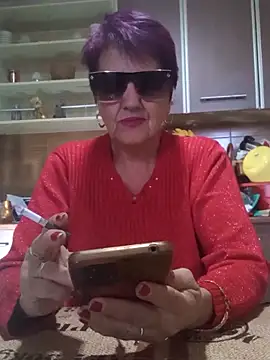 Snapshot of Ely_Elenita chatting on October 2, 5:44 am Ely Elenita online show from October 2, 5:44 am