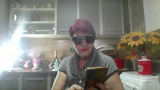 Ely Elenita online show from February 10, 10:25 am