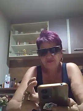 Snapshot of Ely_Elenita chatting on September 11, 8:20 pm Ely Elenita online show from September 11, 8:20 pm