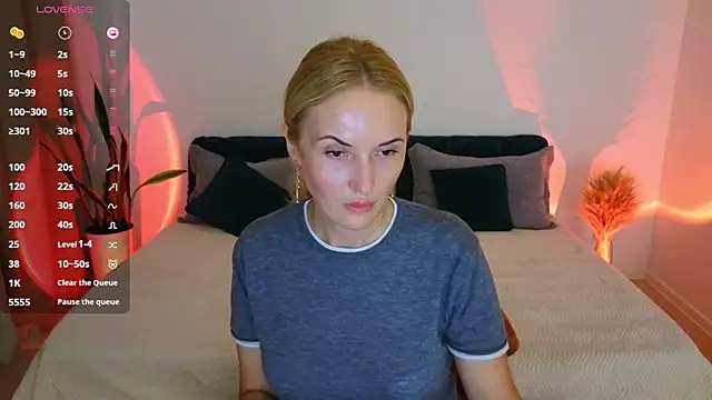 AlisssaRose online show from October 4, 4:41 pm