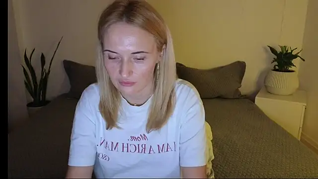 AlisssaRose online show from March 15, 1:19 am