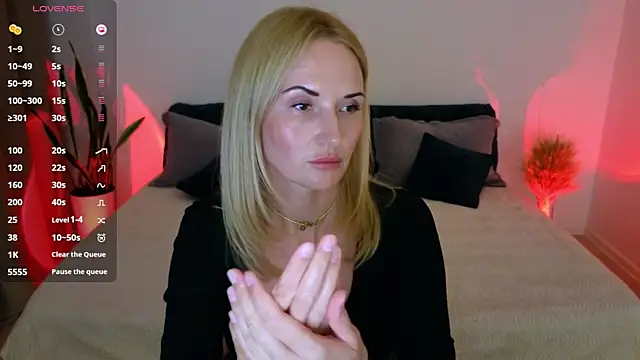 AlisssaRose online show from September 18, 7:06 pm