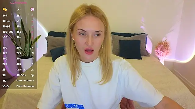 AlisssaRose online show from December 3, 9:14 pm